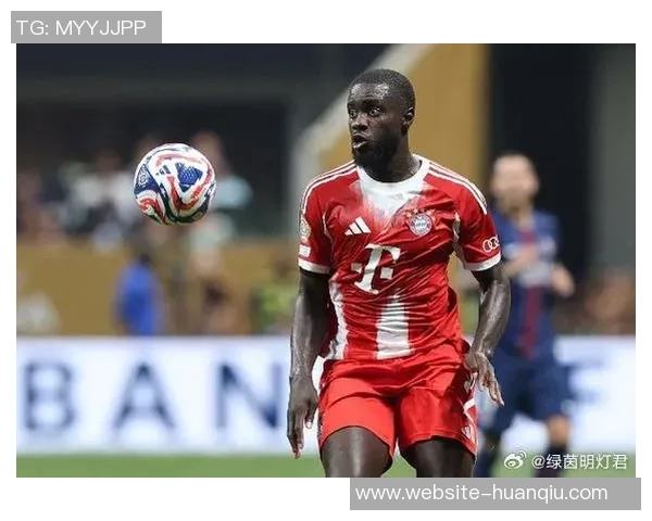 于帕梅卡诺坚定表态愿意留在拜仁并续约的决心