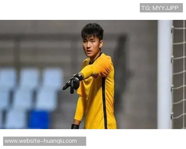 深圳新鹏城对青岛西海岸门将李昊表现出浓厚兴趣并已开始接触谈判